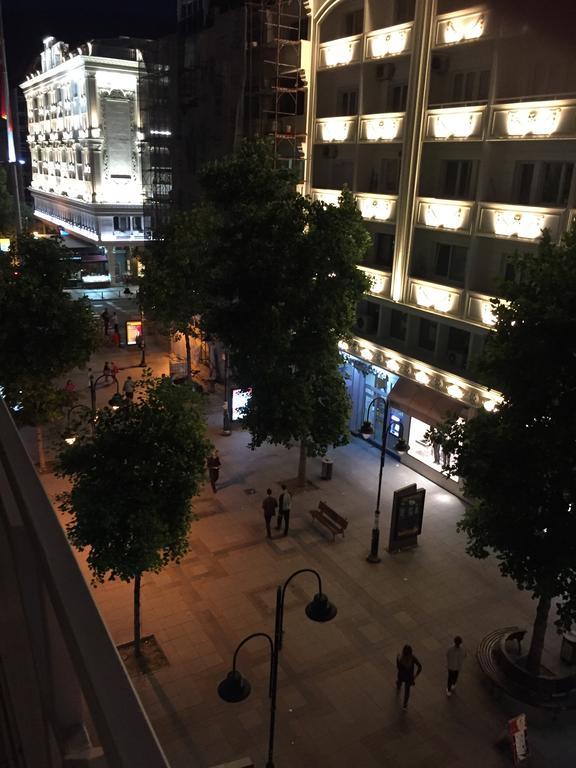 Arss Main Square Апартамент Скопие
