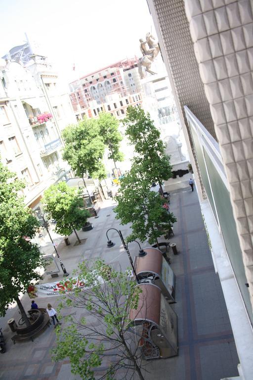 Arss Main Square Apartment *